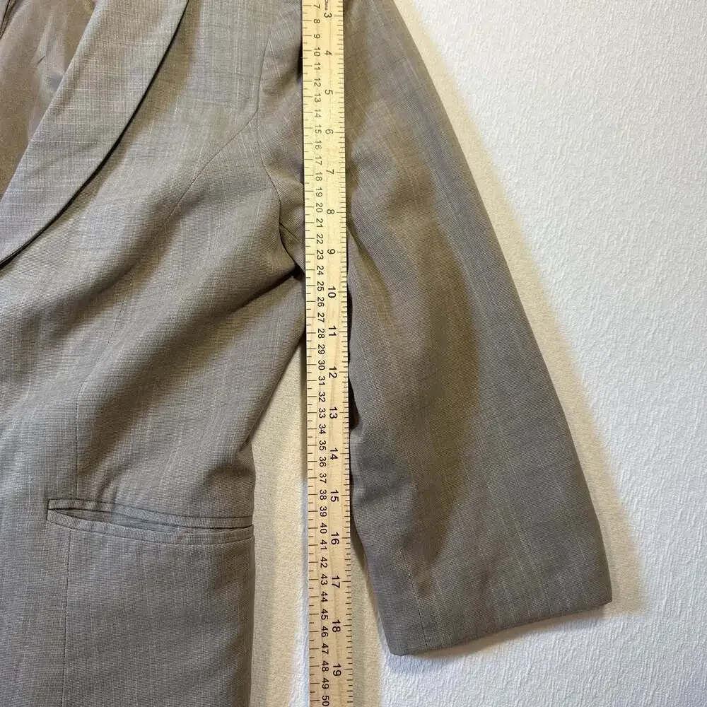The Limited classic Tan Taupe hue 3/4 Sleeve 2-Button Blazer  lightweight L